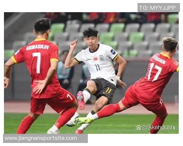 国足缺乏集训中超三强全主力出战但与日韩实力差距明显 国足缺乏集训中超三强全主力出战但与日韩实力差距明显