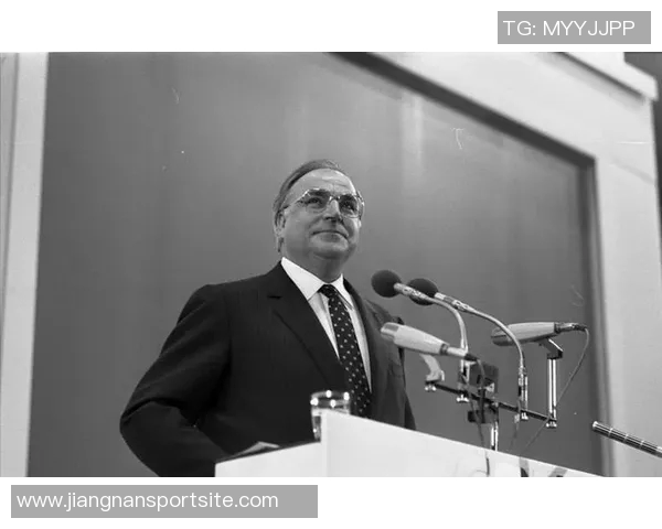 科尔曾是104公斤小胖墩如今被56号秀逆袭打脸的励志故事