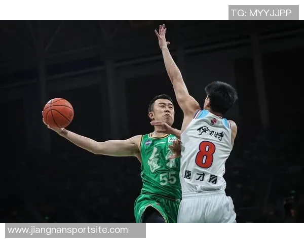 CBA官方宣布广东新疆因准入问题各扣6分并减资60万人民币 CBA官方宣布广东新疆因准入问题各扣6分并减资60万人民币