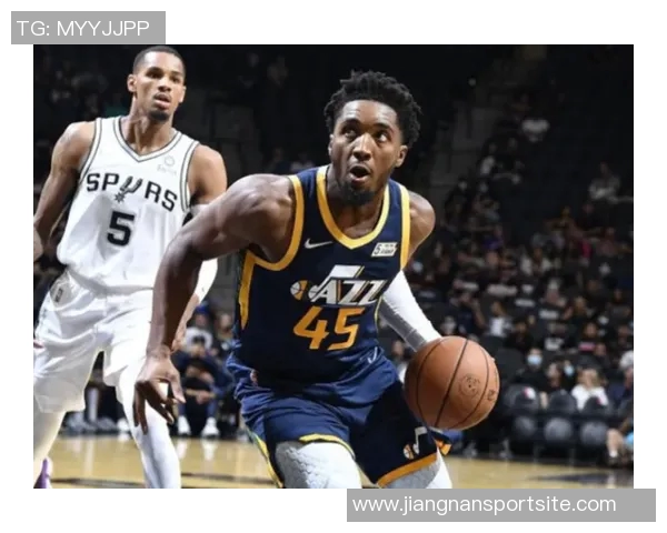 新秀杰明末节狂砍15分全场贡献23分9板5助展现潜力 新秀杰明末节狂砍15分全场贡献23分9板5助展现潜力